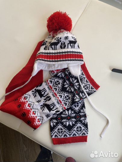 Шапка и шарфик детское