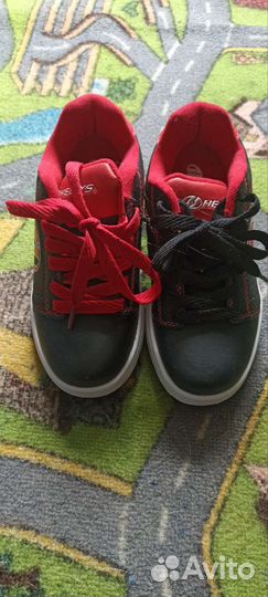 Роликовые кроссовки heelys
