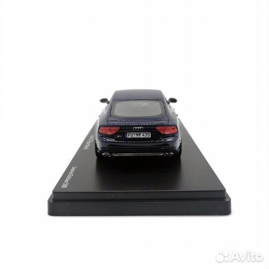 Модель автомобиля Schuco Audi S7 Sportback 1:43