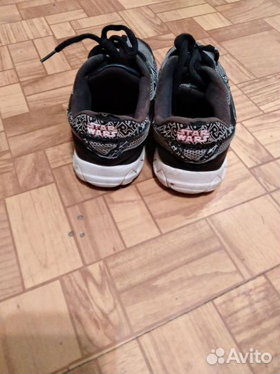 Кроссовки, туфли, ботинки