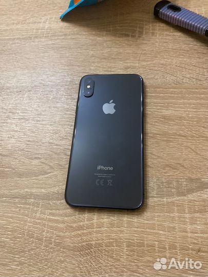 iPhone Xs, 64 ГБ