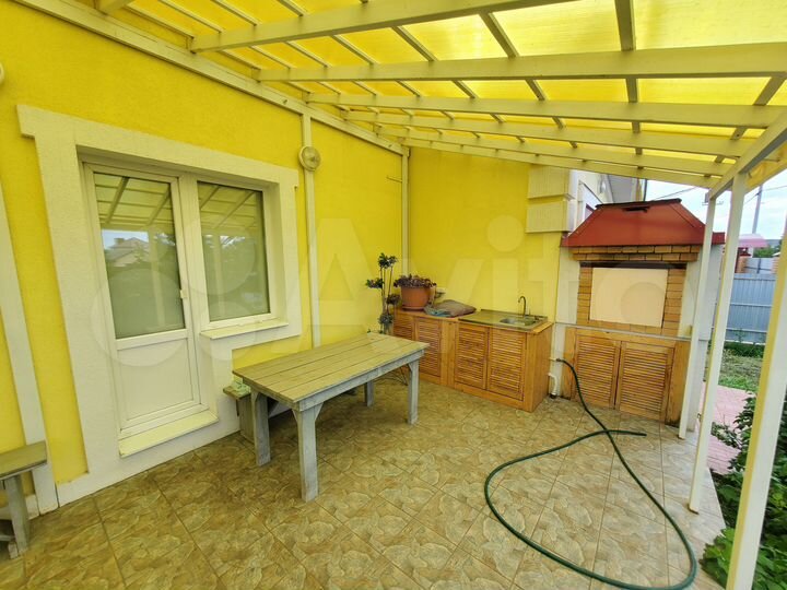 Дом 298 м² на участке 10 сот.