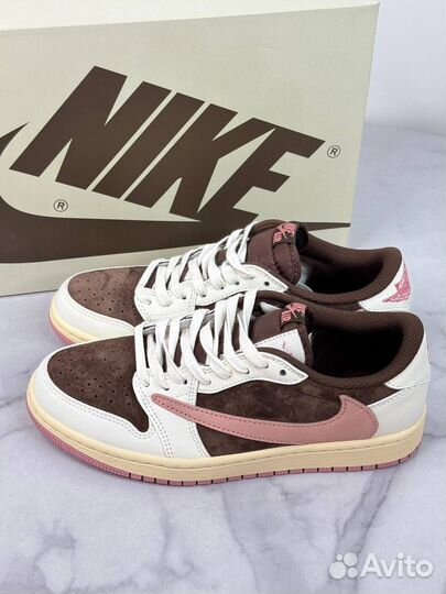 Кеды Nike Travis Scott x Air Jordan 1 Dark Pony Коллекция 2025