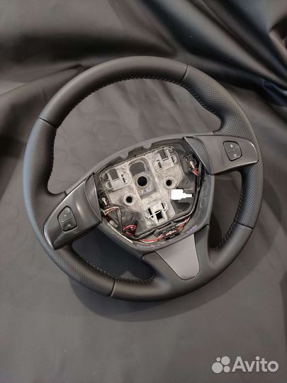 Руль Renault Logan 2