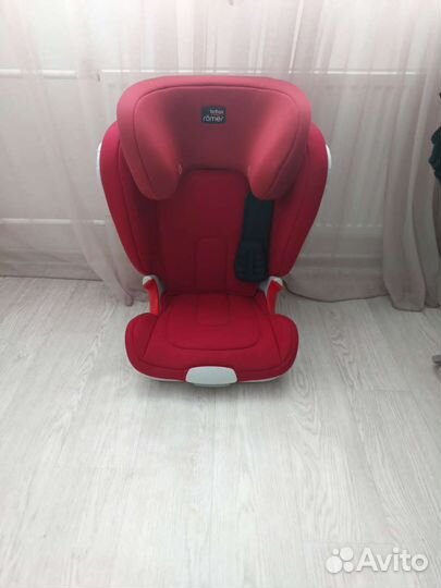 Britax romer kidfix xp sict Красное