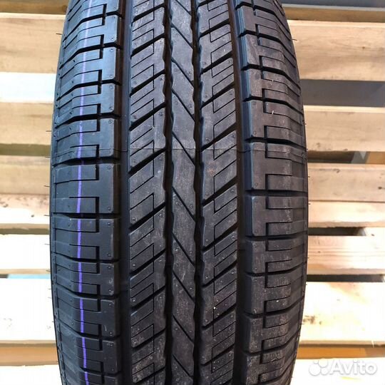 Hankook Dynapro HP RA23 215/60 R17 96H