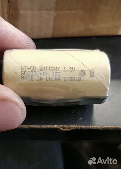 Аккумулятор Ni-Cd 2000mAh 1.2В 23х43мм