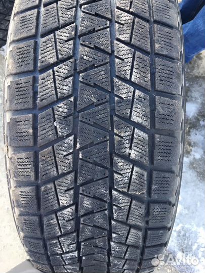 Bridgestone Blizzak DM-V1 265/60 R18