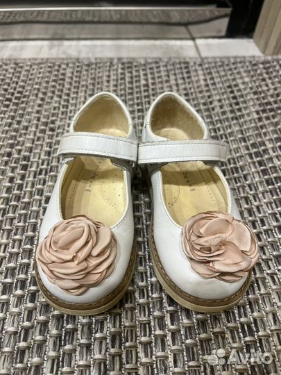 Туфли для девочки 26 размер