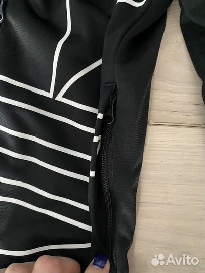 Спортивный костюм adidas для мальчика 128