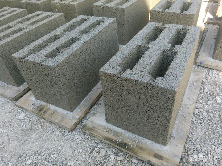 Блок доломитный