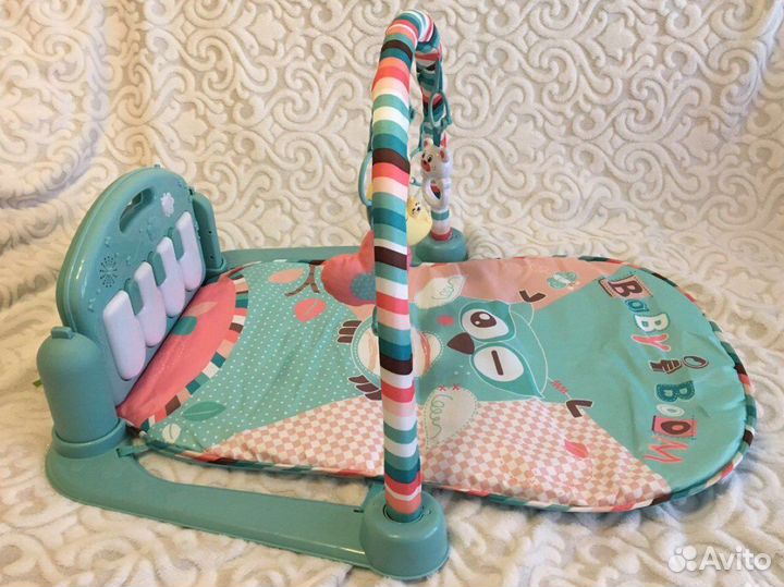 Развивающий коврик с пианино