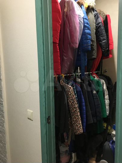 3-к. квартира, 49 м², 1/3 эт.