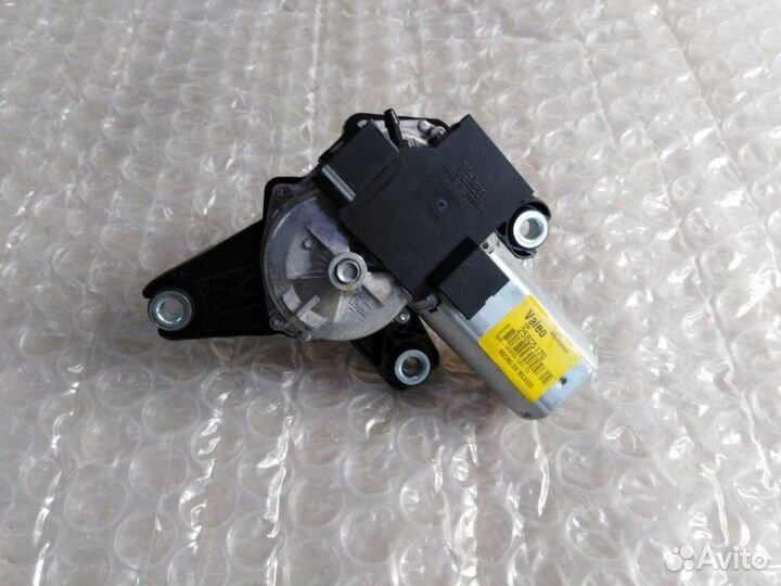 Мотор стеклоочистителя задний Cadillac Srx