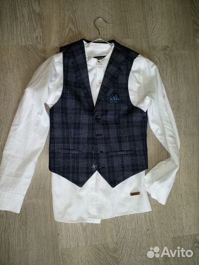 Костюм для выступления по фигурному катанию б/у