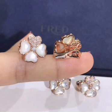 Золотые серьги Van Cleef розовое VCA-52311
