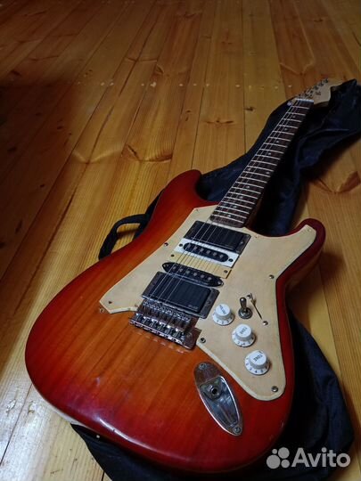 Электро гитара Stratocaster