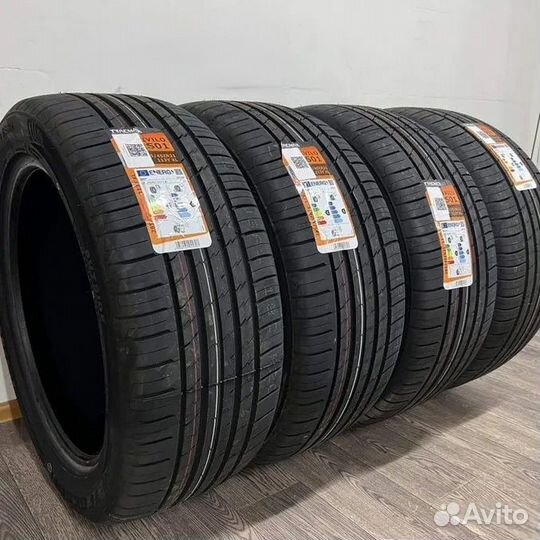 Tracmax X-Privilo RS01+ 275/45 R21 110Y