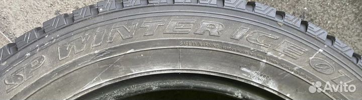 Dunlop SP Winter Ice 01 225/60 R18