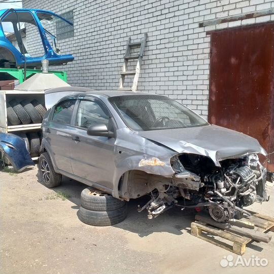 Запчасти на Chevrolet Aveo Т250 Т300