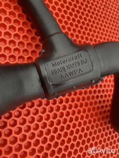 Патрубок радиатора Ford Focus 1 Zetec