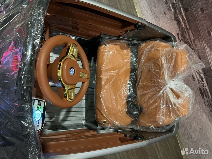 Электромобиль bmw новый от 1 до 5 лет, пульт