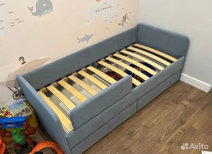 Кровать Sunny мягкая детская ящики бортик матрац