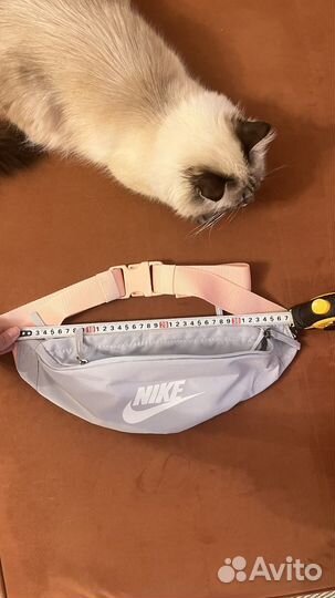 Сумка на пояс Nike