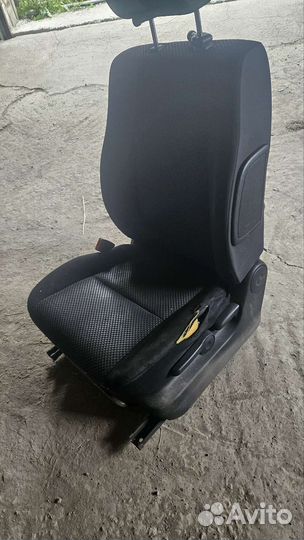 Кресла передние и задние