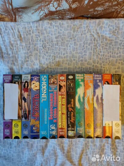 Видеокассеты VHS с фильмами для взрослых