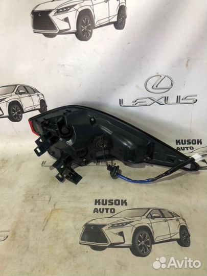 Стоп-сигнал задний правый Lexus Rx 450 H GYL25