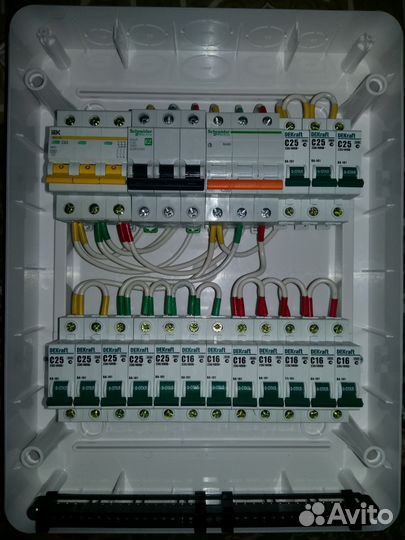 Услуги профессионального электрика