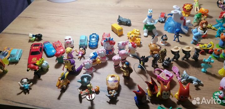 Игрушки из киндер сюрприза пакетом