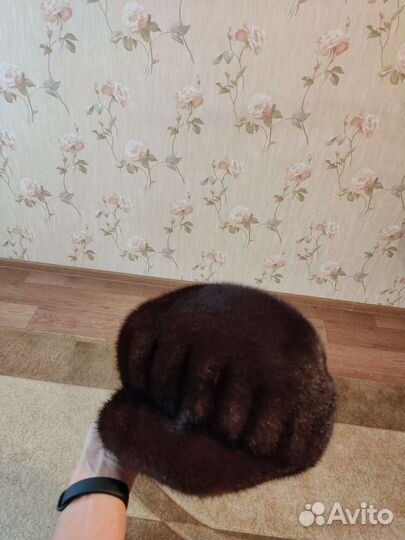 Берет женский норковый, р. 56-58