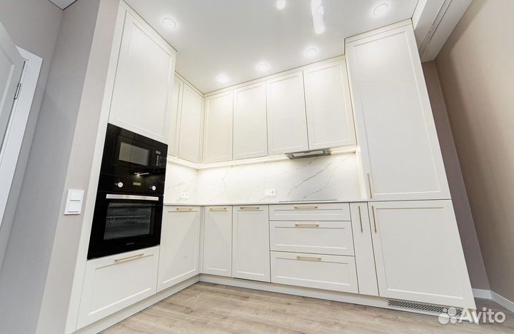 Красивая кухня (на заказ)