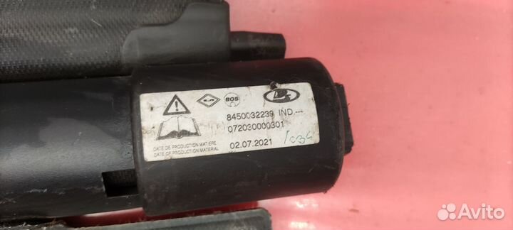 Шторка багажника LADA Vesta SW