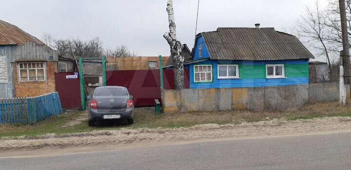 Дом 47 м² на участке 50 сот.