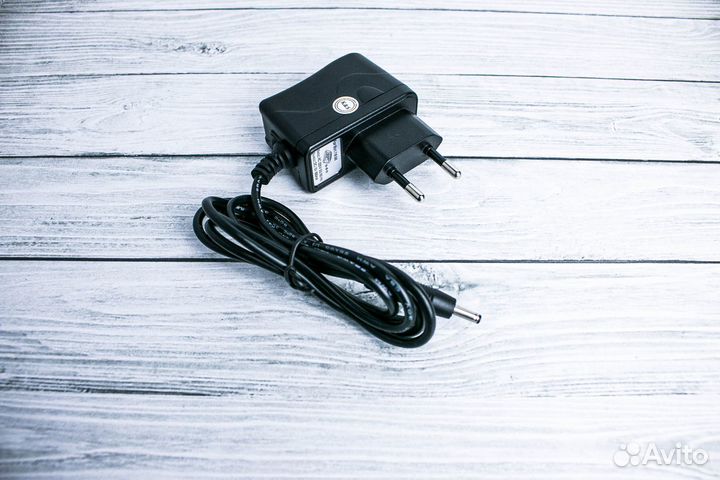 Блок питания 5V 600mA для 8bit и 16bit приставок