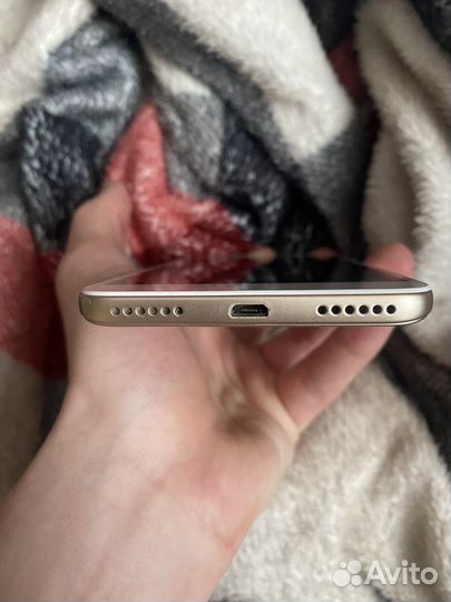 Xiaomi Redmi Note 5A, 3/32 ГБ