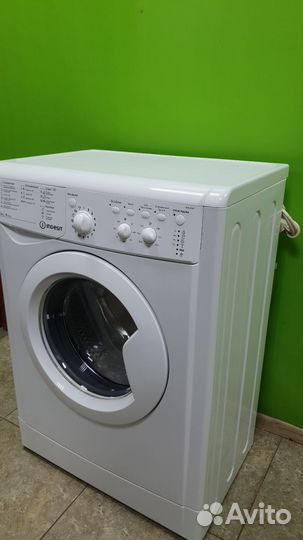 Стиральная машина indesit iwsc6105 как новая