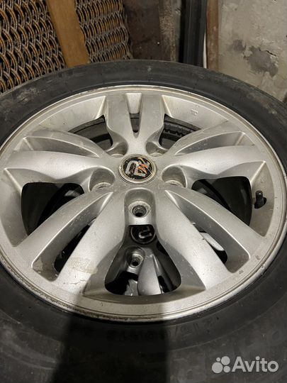 R16 Rasakutire RK61 215/60, PCD 5x114.3 DIA 66.1