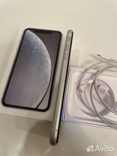 iPhone Xr, 128 ГБ