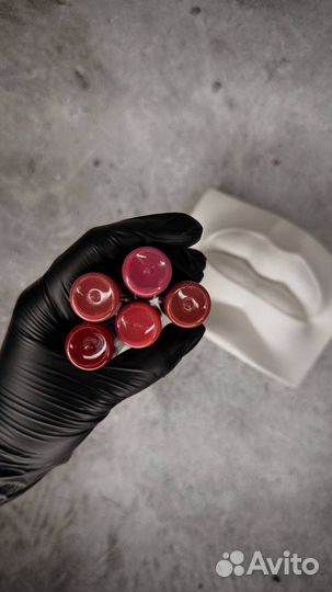 Перманентный макияж бровей губ и век татуаж