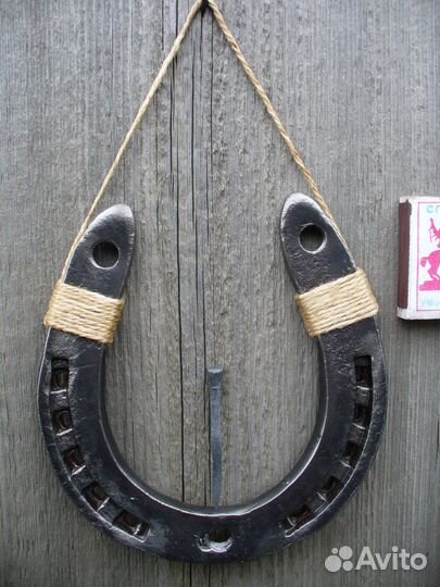 Подковы, шипы и гвозди к ним