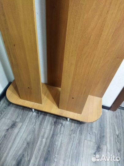 Вешалка в прихожую
