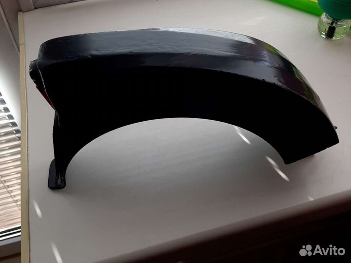 Заднее крыло для электросамоката