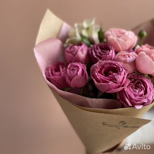 Букет цветов «Ягодный смузи» (Роза пионовидная)