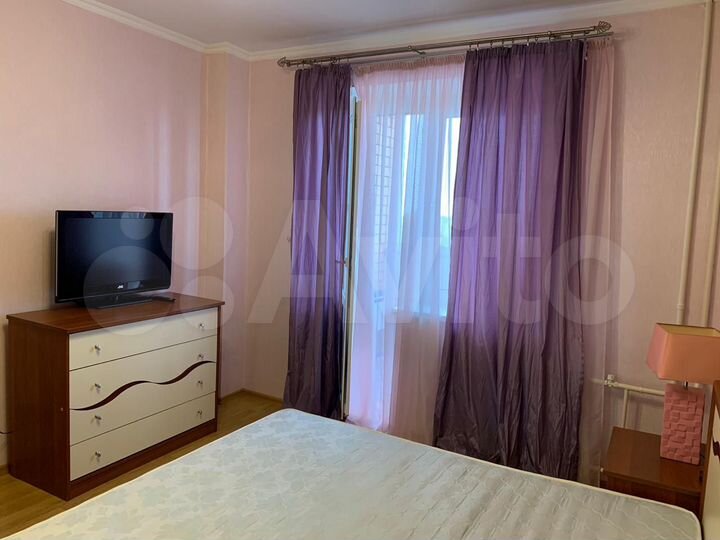 2-к. квартира, 60 м², 9/16 эт.