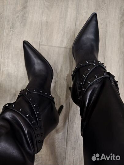 Сапоги трубы 39 Эконика шипы черные