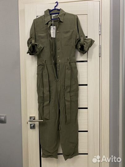 Комбинезон женский